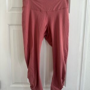 Old Navy Active Dusty Rose Extra High-Rise Leggings